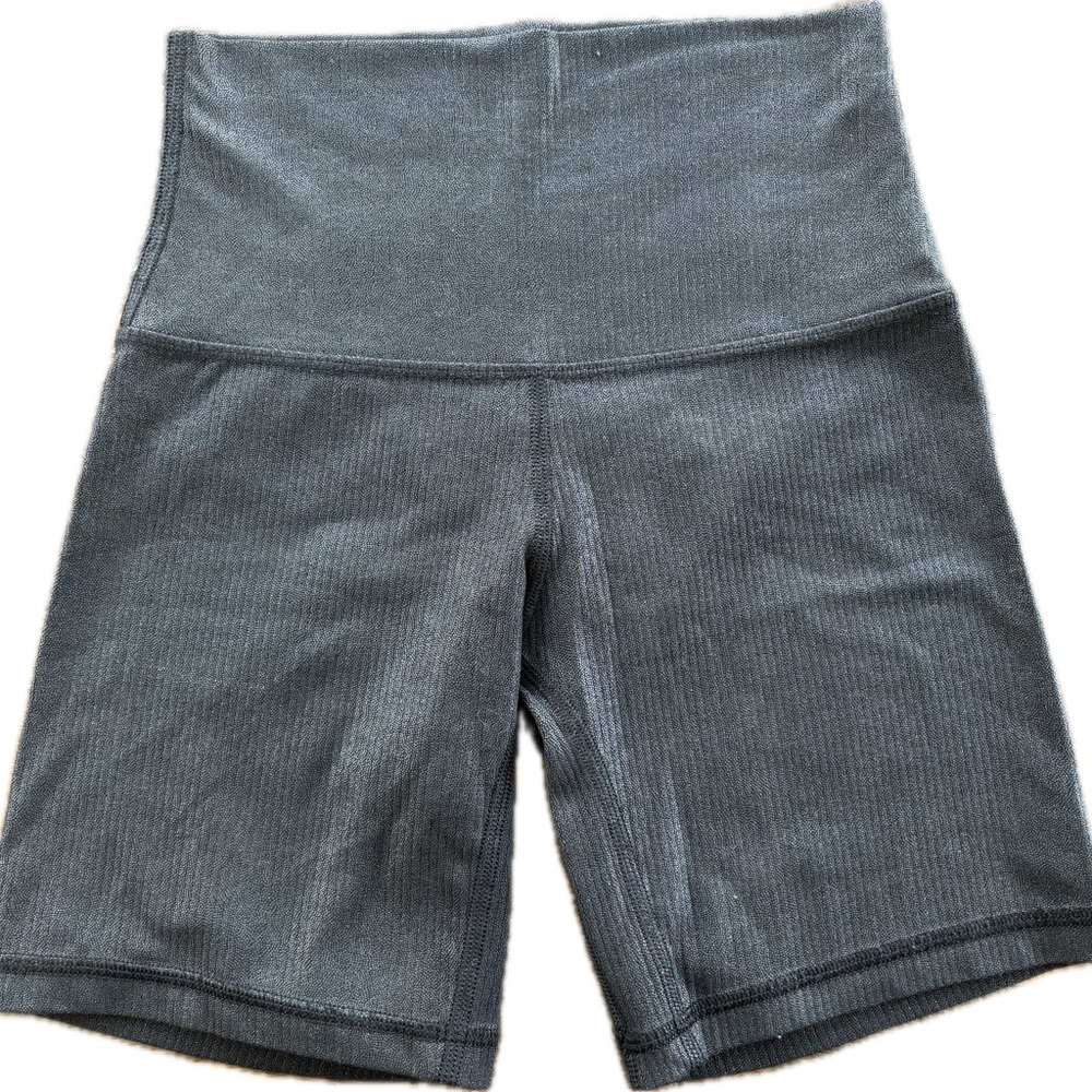 Lululemon Shimmer Bike Shorts - Size 2